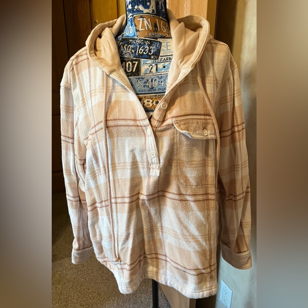 American Eagle Outfitters - Popover Flannel Top - Size Large